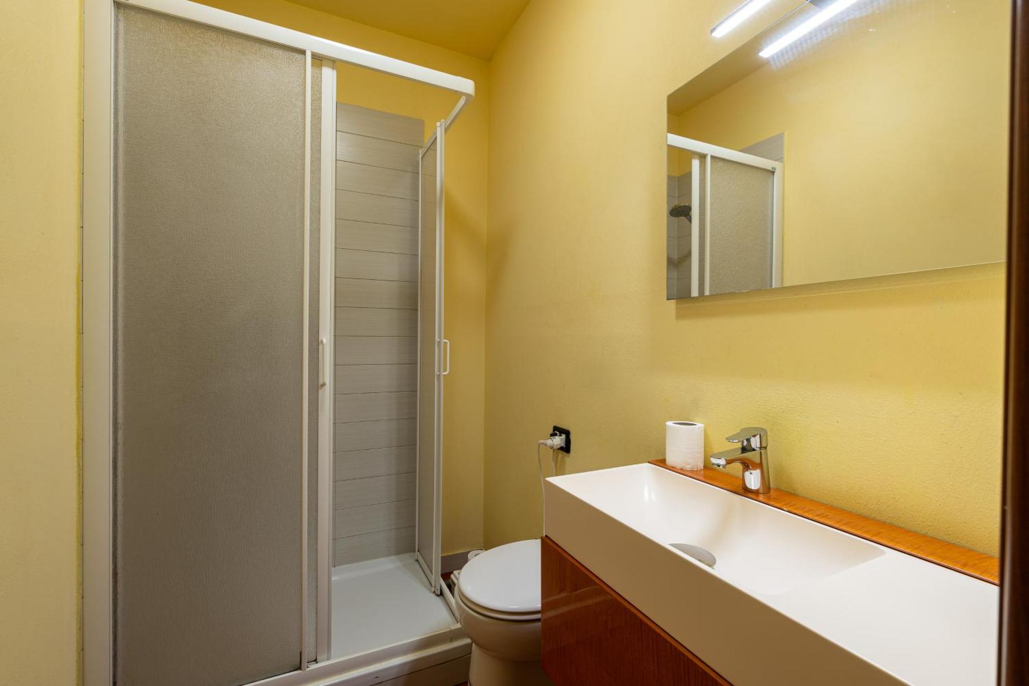 Apartment Anfiteatro Лука Екстериор снимка