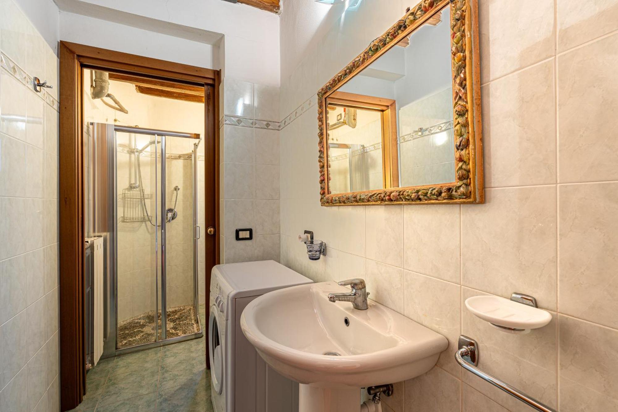 Apartment Anfiteatro Лука Екстериор снимка